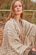 Maras Sand/Ivory Throw